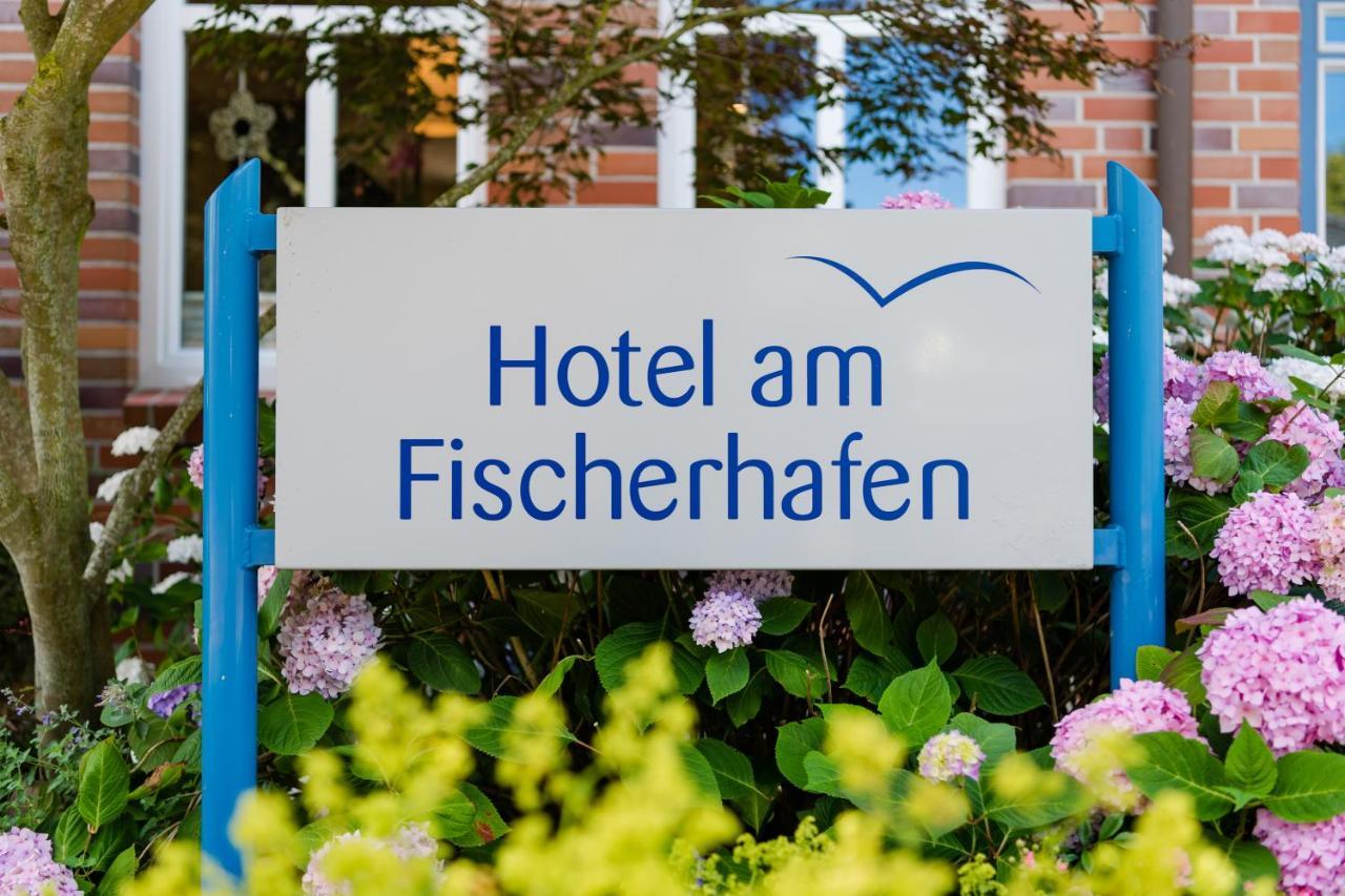 Hotel Am Fischerhafen Ditzum Exterior foto