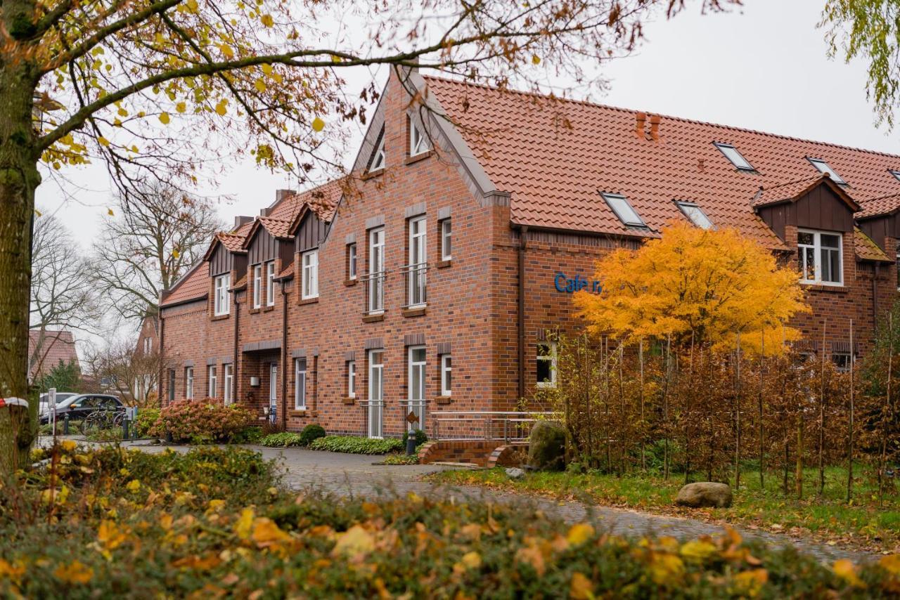 Hotel Am Fischerhafen Ditzum Exterior foto